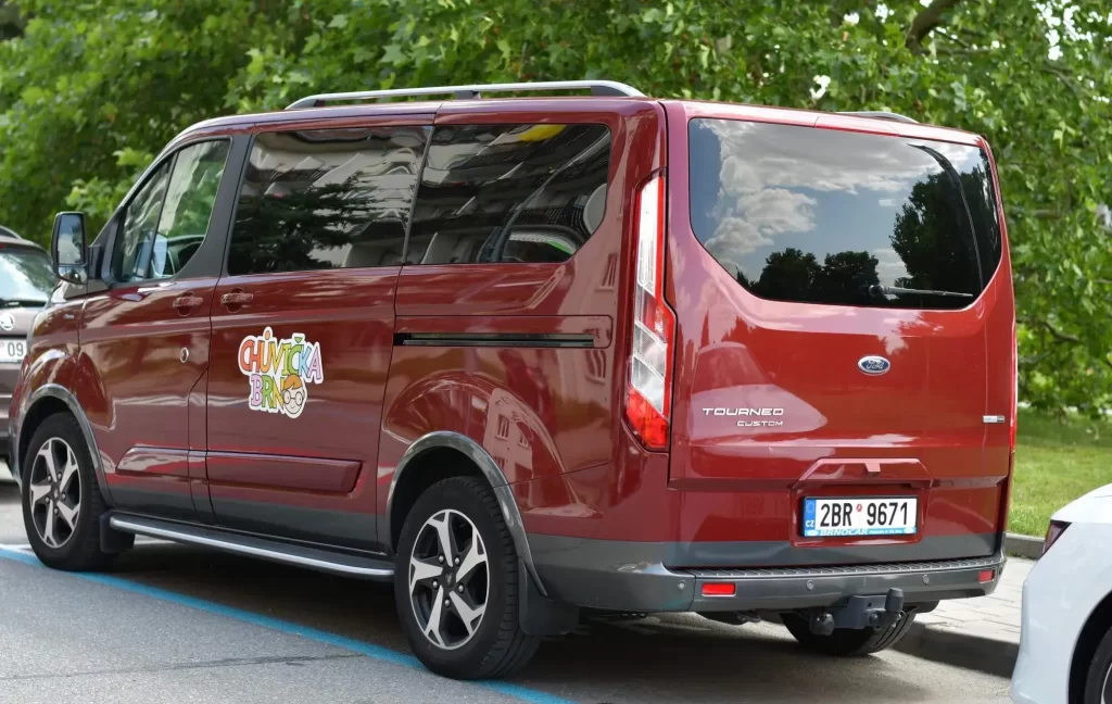 Chůvička Brno - taxi chůva - odvoz dětí